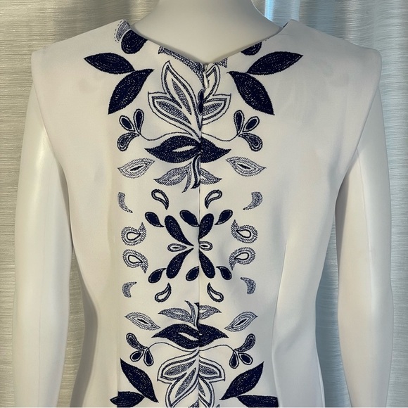 Karin Stevens White Blue Delft Pattern Sleeveless Stretch Shift Dress Sz 8 - Picture 5 of 9